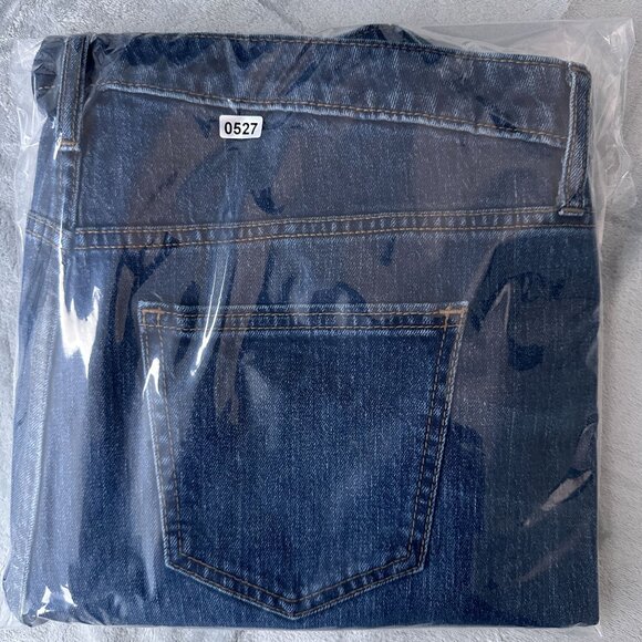 Universal Thread Women's Taper Leg Jeans Raw Hem Stretch Blue Size 12/31R - Picture 11 of 11